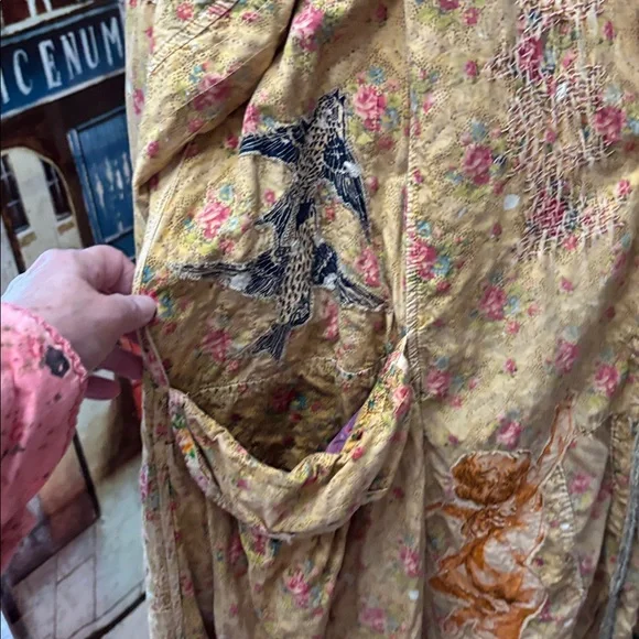 Magnolia Pearl Quilted Melie Coat 1146,
LaVerne, OS - Picture 4 of 16